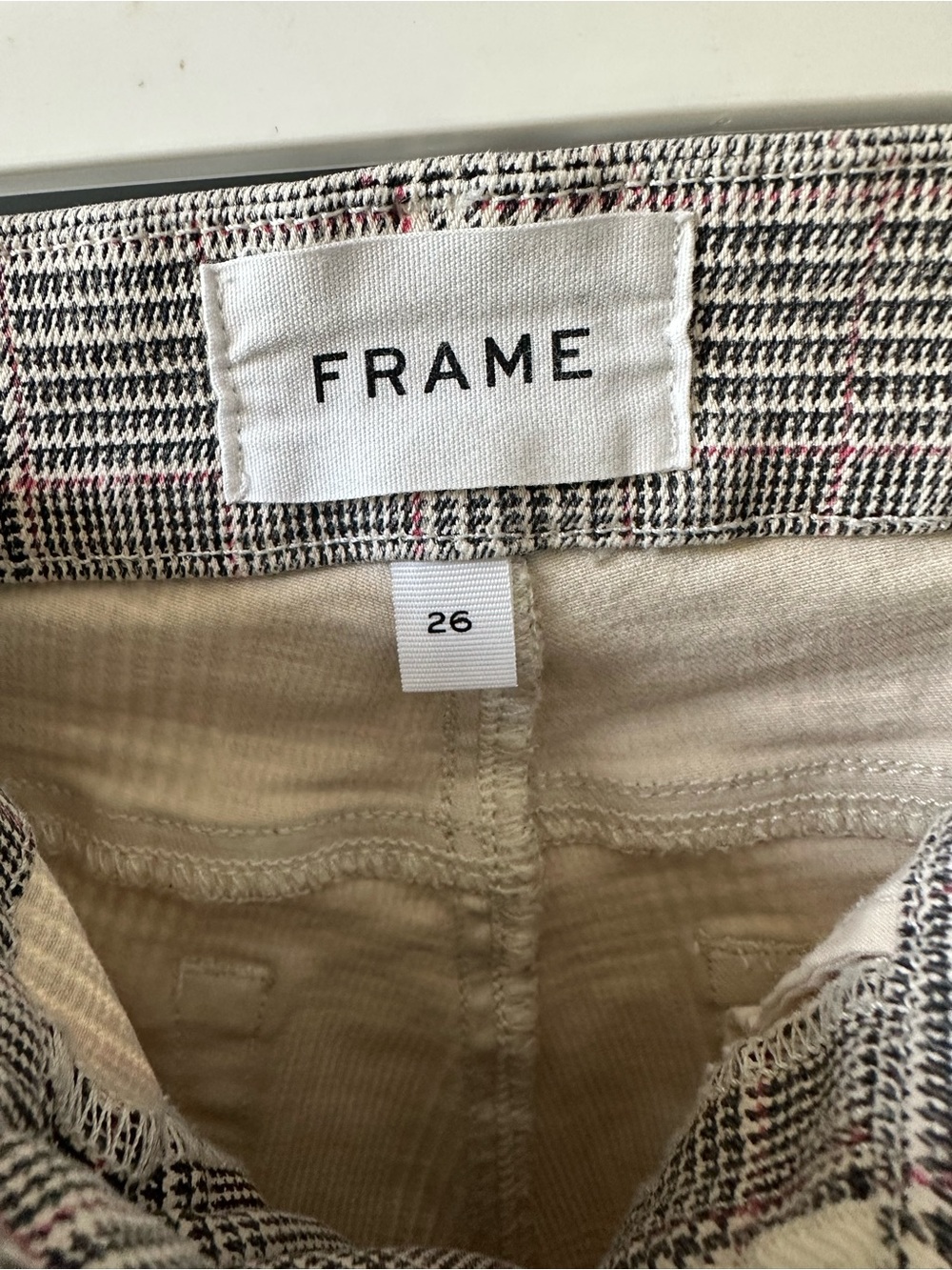 FRAME Le Crop Mini Boot Plaid Pants Size 26 Gray Glen Check Cropped Flare - Picture 6 of 12